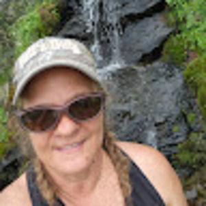 Meet your Posher, Faith